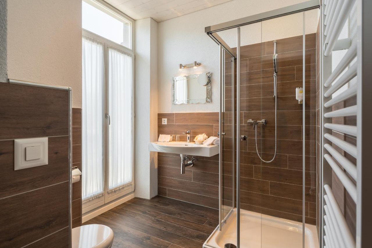 Carlton-europe Vintage Adults Hotel 4*
